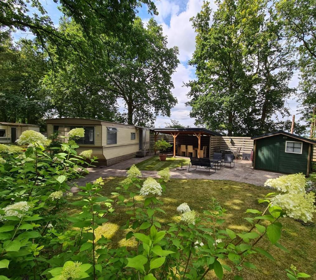 Hotel Stacaravan Verhuur Drenthe Eext Esterno foto
